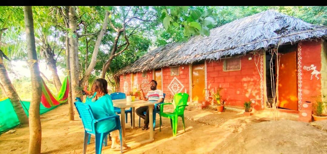 Om Shanti Om Homestay Hampi Ngoại thất bức ảnh